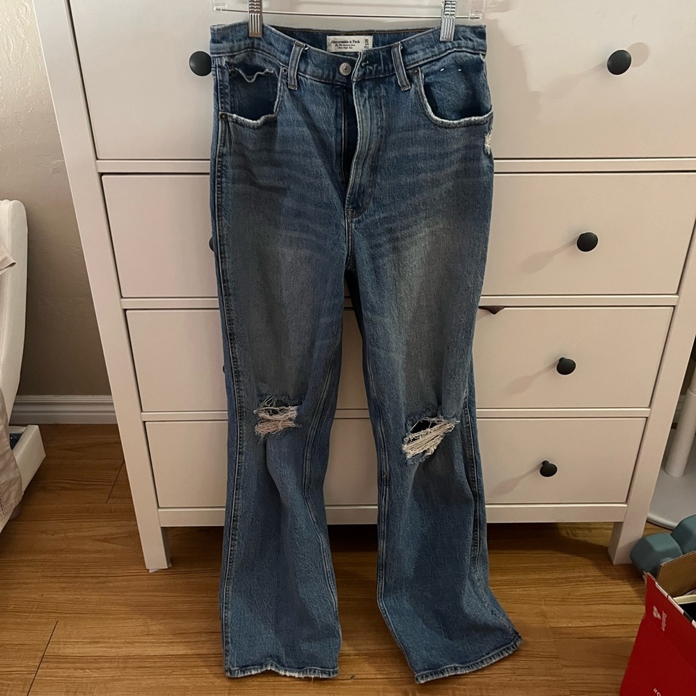 Abercrombie 90’s relaxed ultra high rise jeans